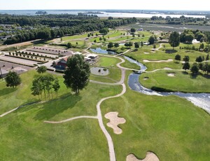 Golfplatz direkt am Veluwemeer